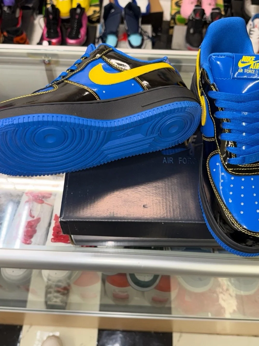 Nike Men's Low-Top Sneakers — Blue, Yellow & Black